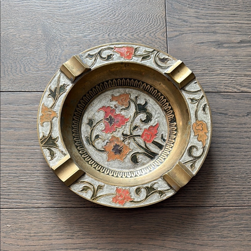 Floral Decorative Ashtray with Gold Accents